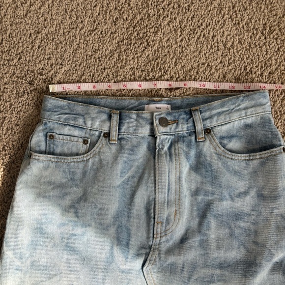 TNA Aritzia Testani Acid Wash Asymmetrical Mini Denim Skirt - Picture 5 of 7